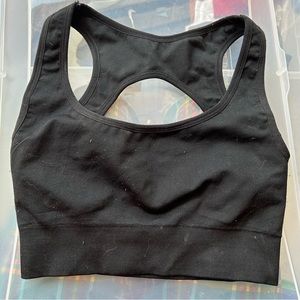 NVGTN sports bra